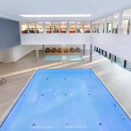 Dormero Strandhotel Ruegen Otel Binz